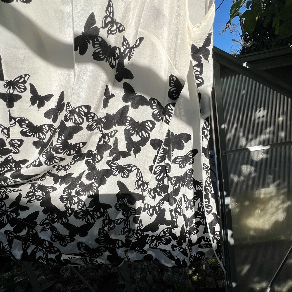 100% Silk Butterfly Top szS - Picture 8 of 15